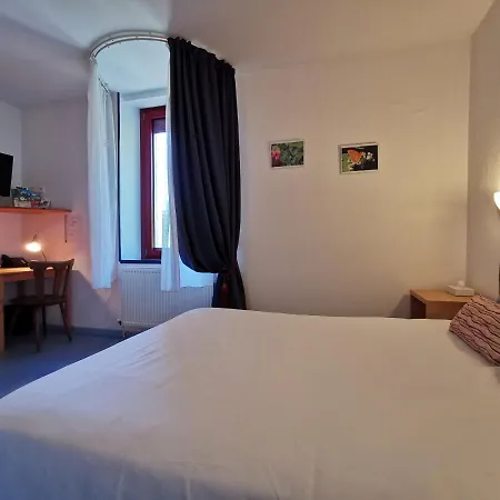 La Table Des Bons Peres Hotell Bislée