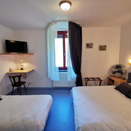 La Table Des Bons Peres Hotell Bislée