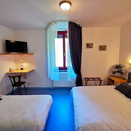 Hotell La Table Des Bons Peres
