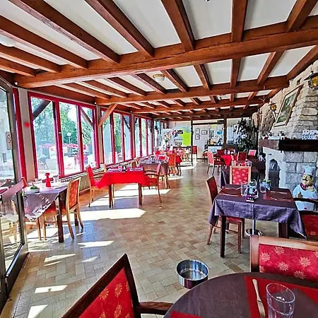 La Table Des Bons Peres 3* Bislée